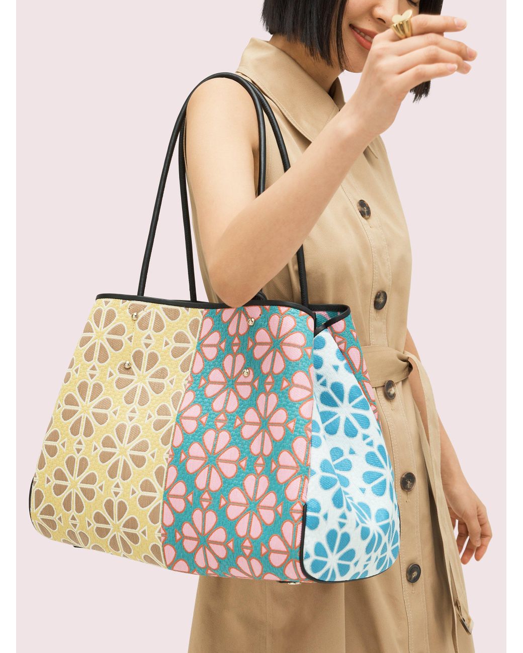 everything spade flower medium tote