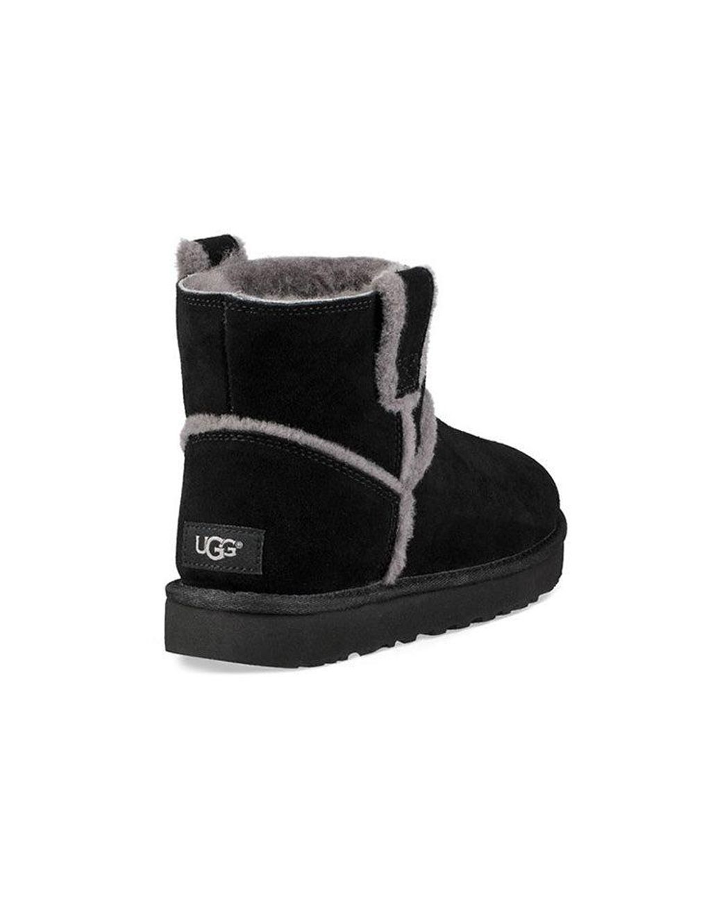 Ugg Black (Wmns) Classic Mini Spill Seam Fleece Lined