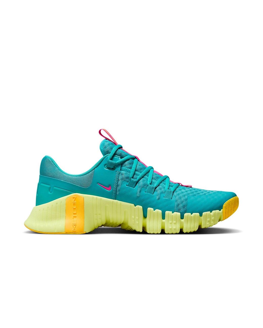Nike Blue Free Metcon 5 Workout Shoes for men