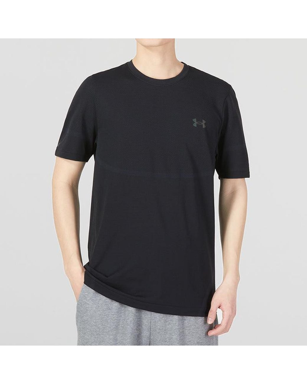Under Armour Black Rush Seamless Legacy T-Shirt for men