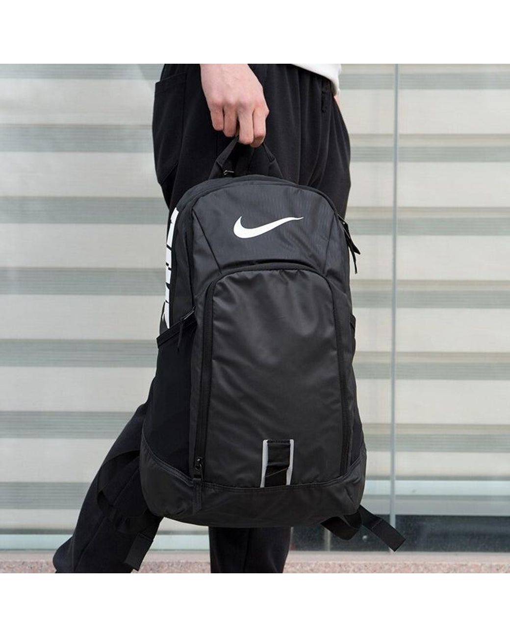 nike adapt reign backpack Easily adapt to any situation that the day brings your way with the Nike Alpha Adapt Rev Backpack Unboxing/Reviewing The Nike Hoops Elite
