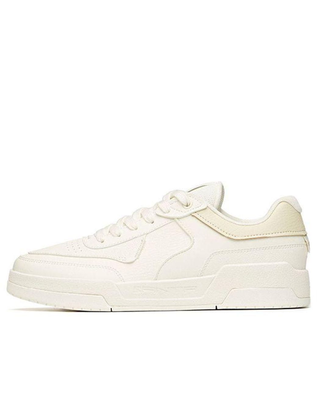 Anta White Skateboarding Shoes for men