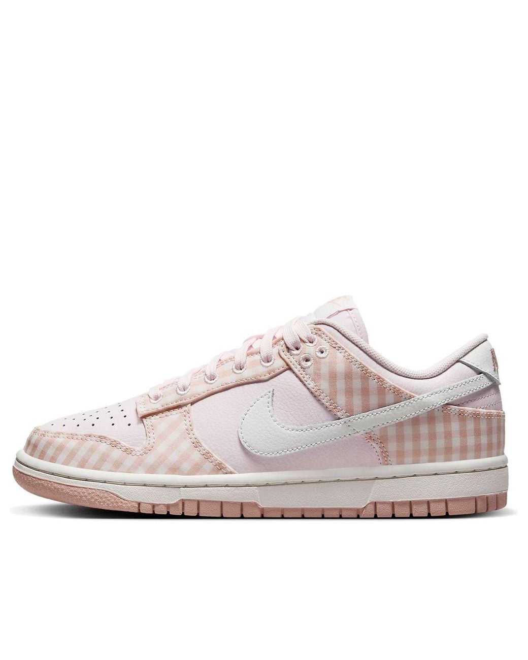 Nike Pink (Wmns) Dunk Low 'Pearl Oxford Summit'