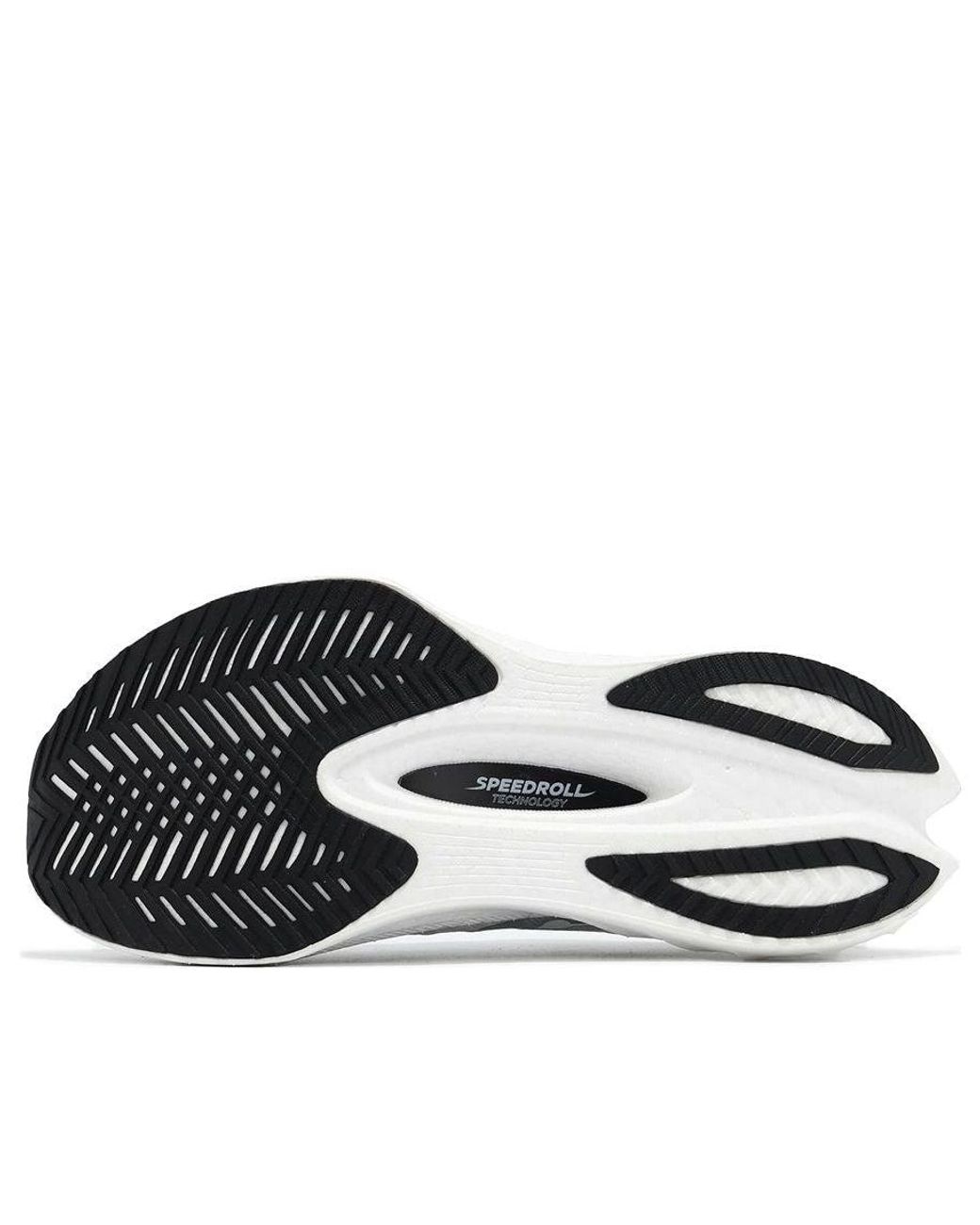 Saucony White Endorphin Pro 4 for men