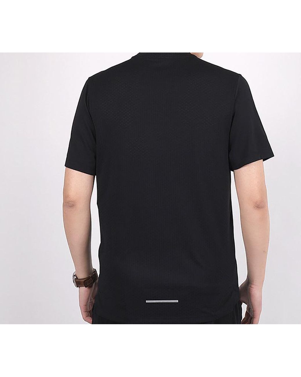 Nike Black Dri-Fit Miler Future Fast Mesh Quick Dry Reflective Element Short Sleeve for men