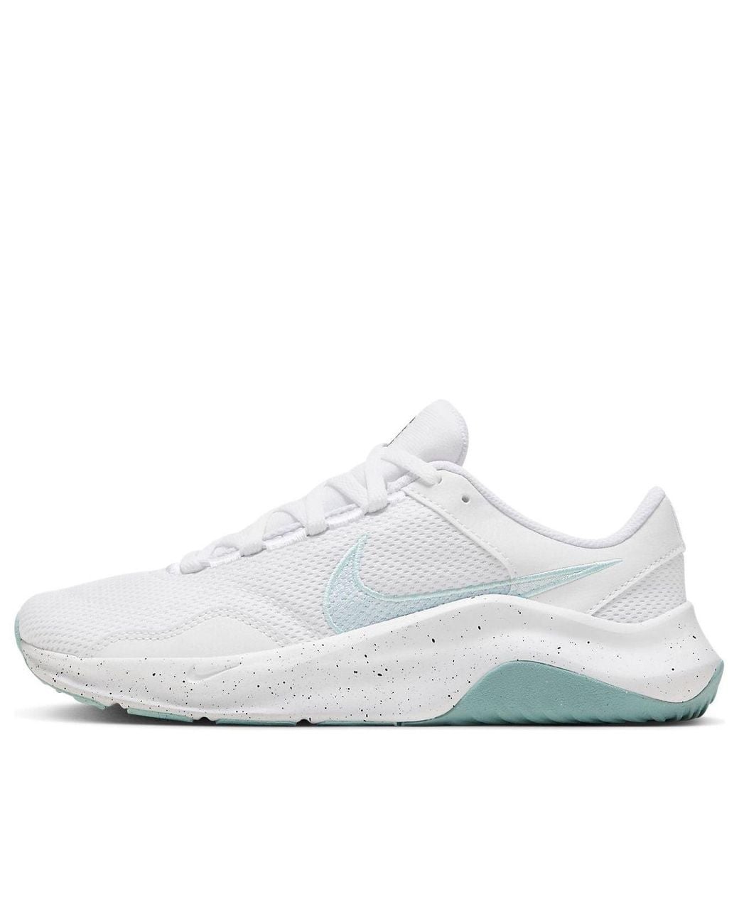 Nike White (Wmns) Legend Essential 3