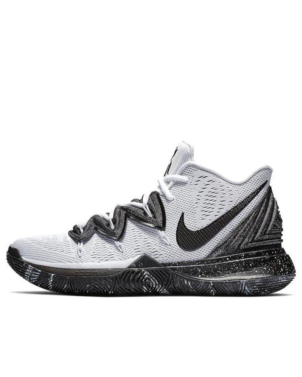 Nike Black Kyrie 5 'Oreo' for men