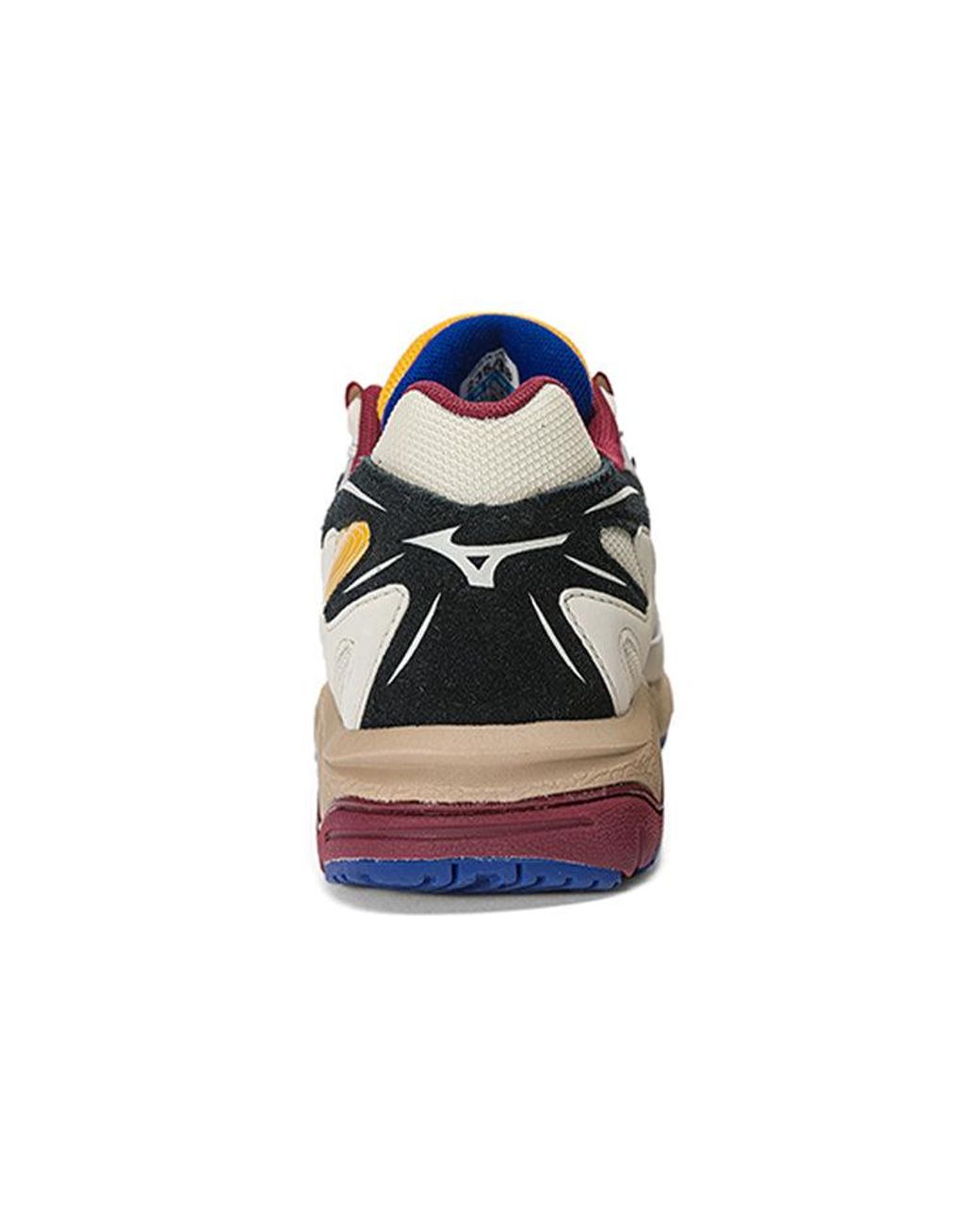 Mizuno White Wave Rider Low for men