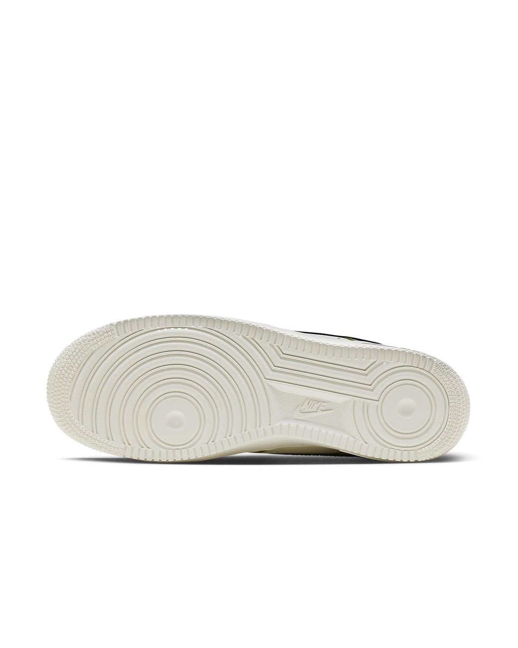 Nike Green Air Force 1 '07 Apple' for men
