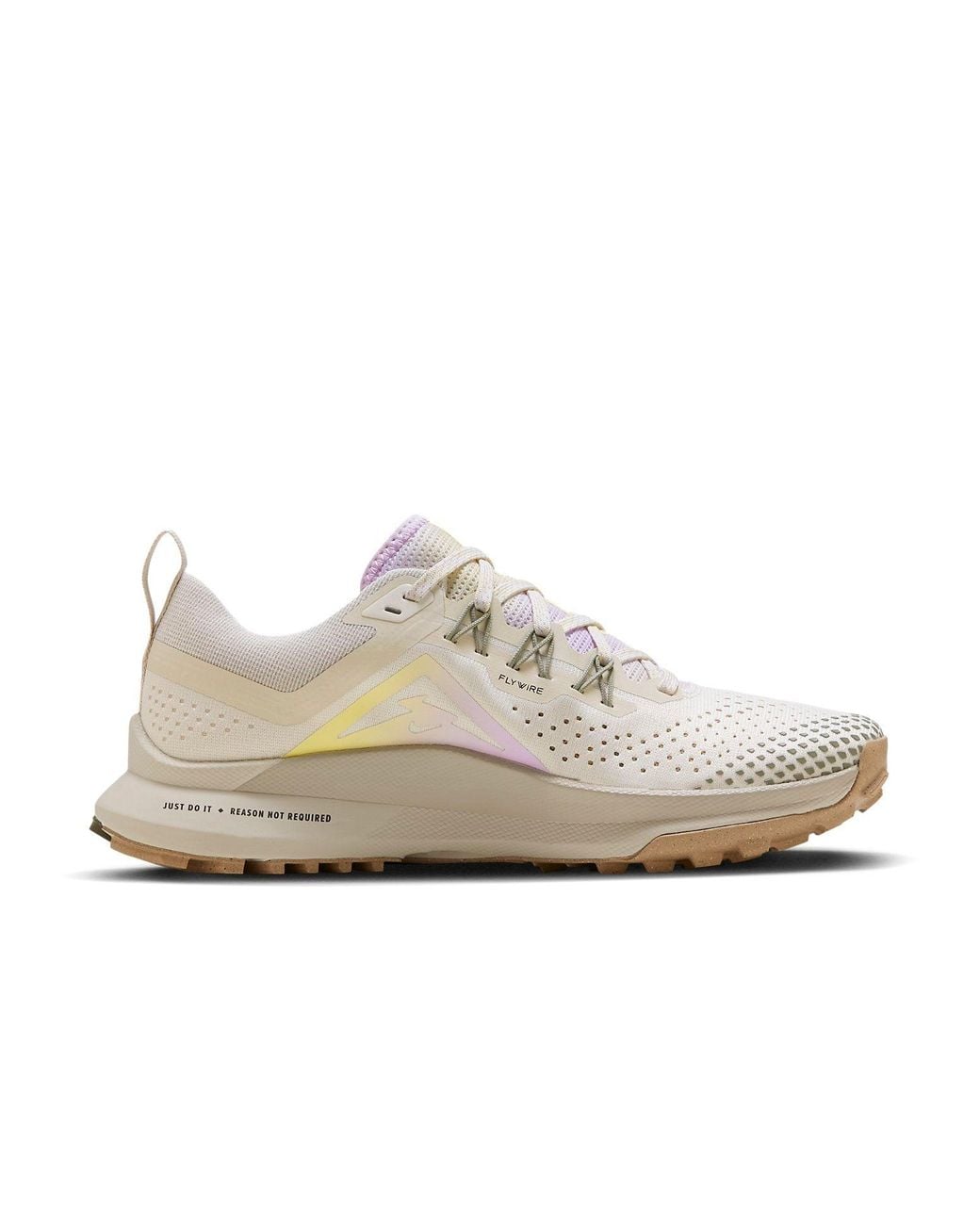 Nike White (Wmns) Pegasus Trail 4