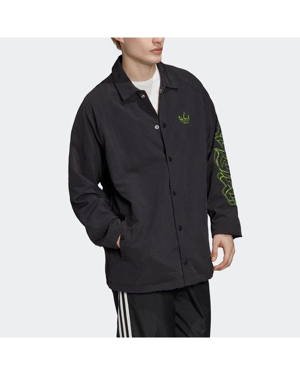 Adidas Black Originals Graphic Lw Wb Sports Jacket for men