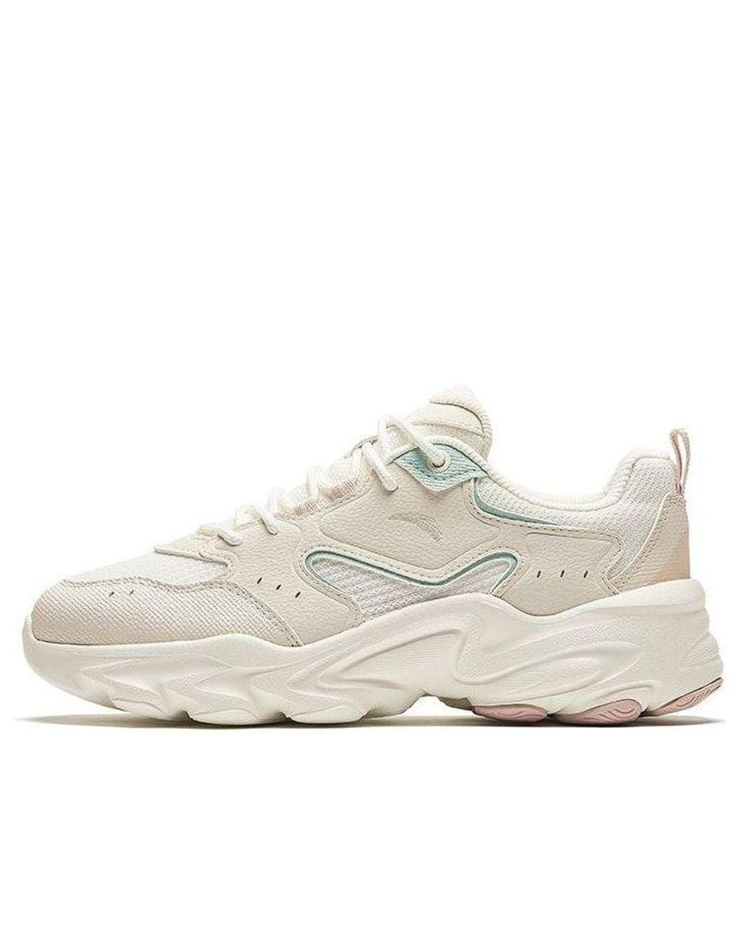 Anta White (Wmns) Life Series Sneakers