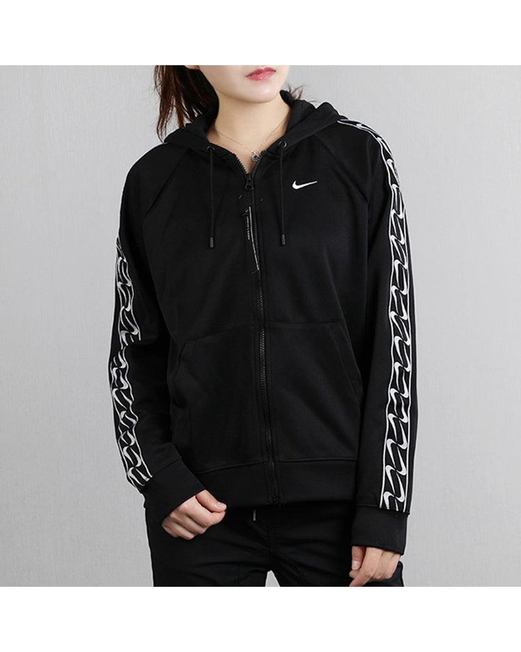 Nike Black (Wmns) Side Logo Zipper Hooded Jacket