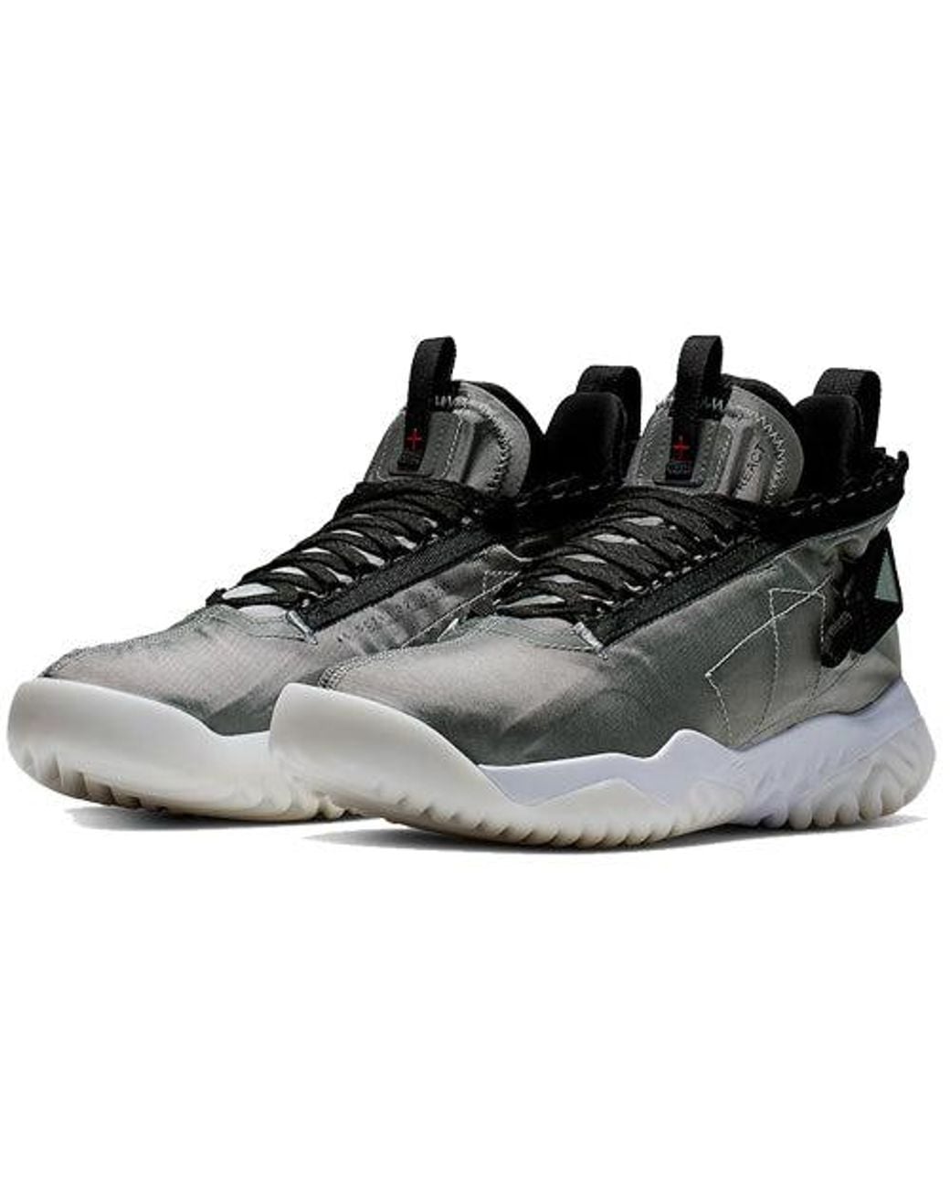 Nike Black Proto React 'Wolf' for men