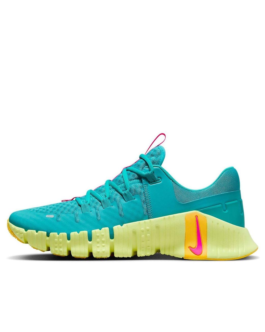 Nike Blue Free Metcon 5 Workout Shoes for men