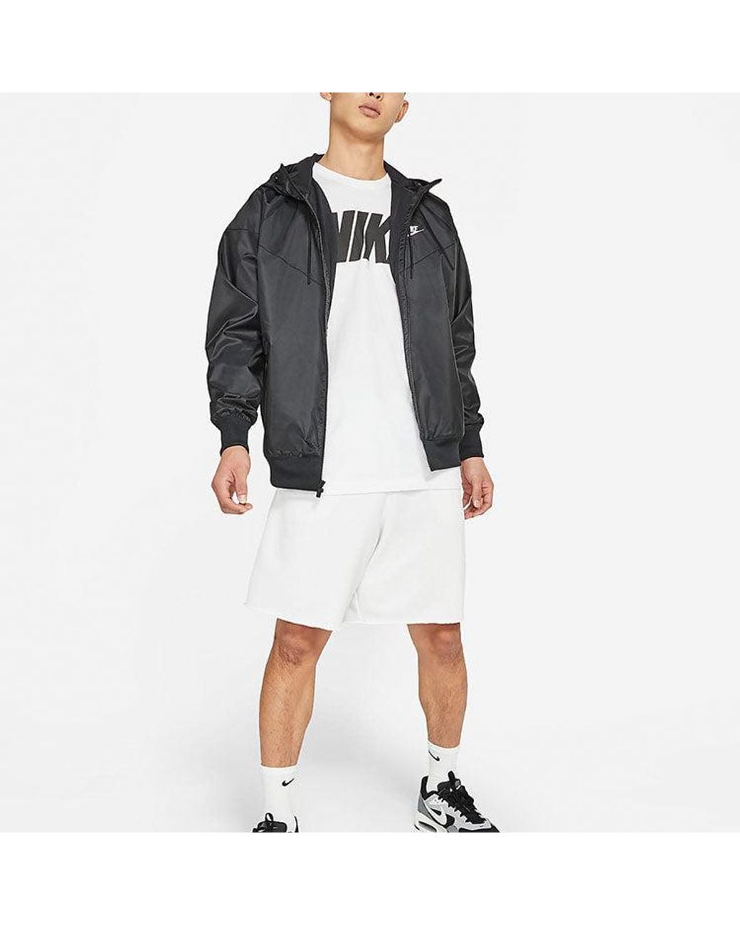 Nike Black Sportswear Windrunner Sports Training Hooded Woven Jacket for men