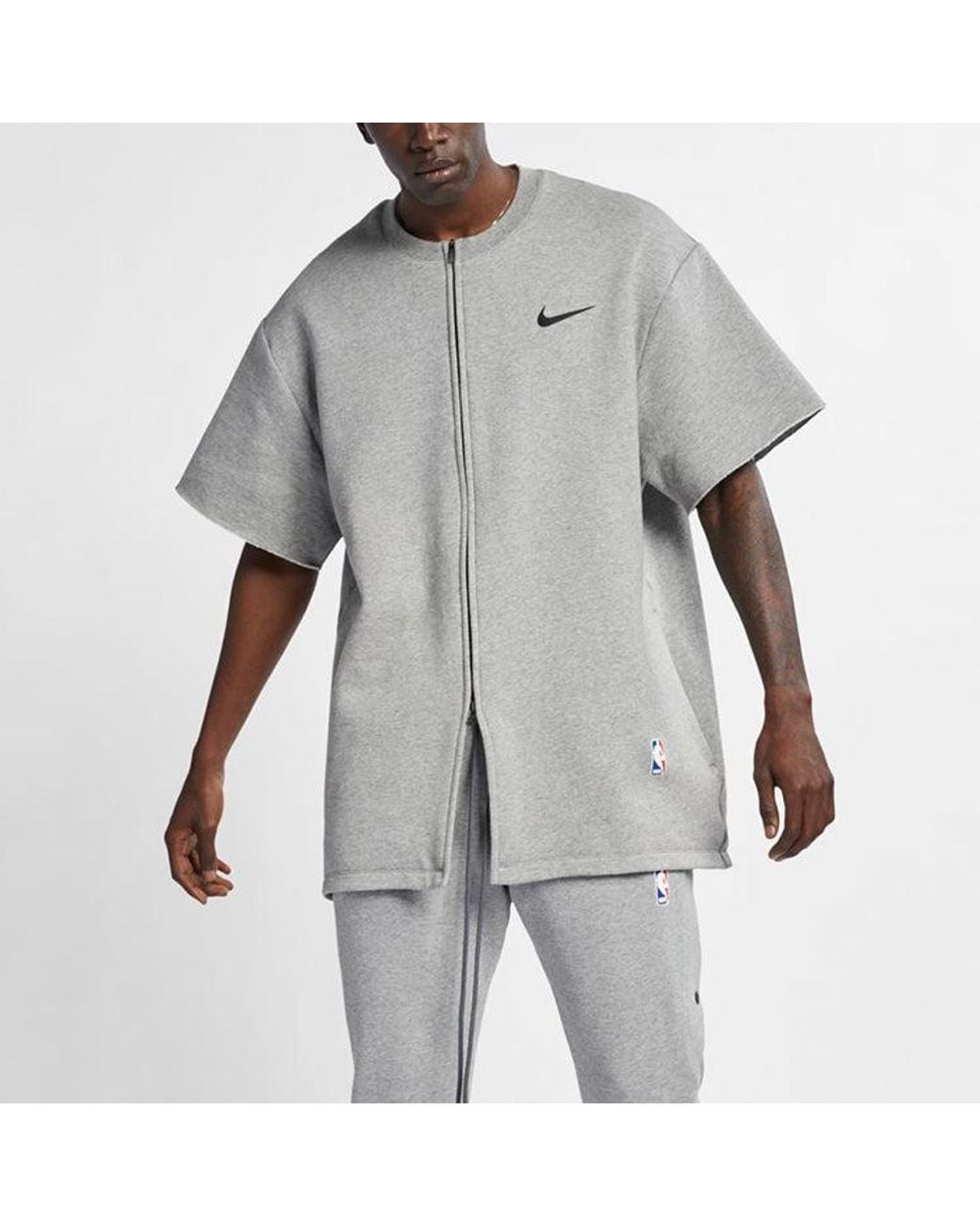 nike short sleeve zip up