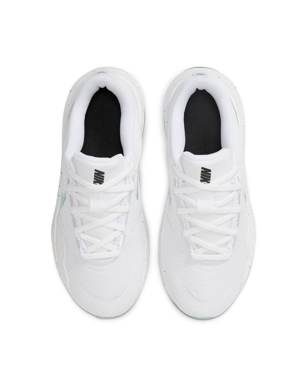 Nike White (Wmns) Legend Essential 3