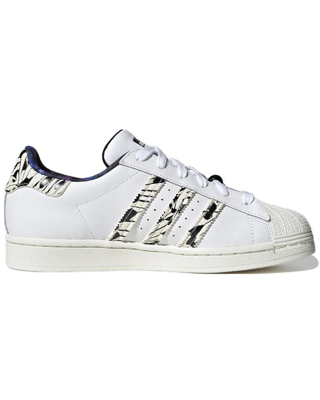 Superstar boost asw top