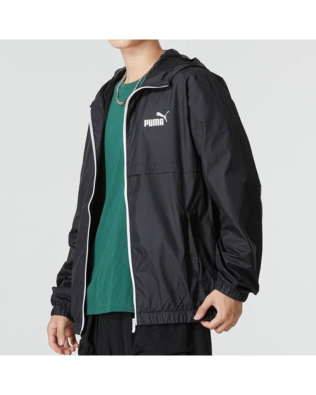 PUMA Blue Ess Solid Windbreaker Logo for men
