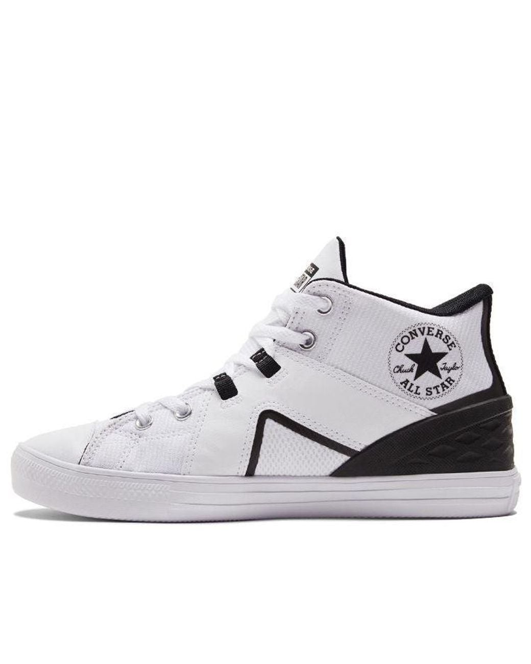 chuck taylor ultra mid white