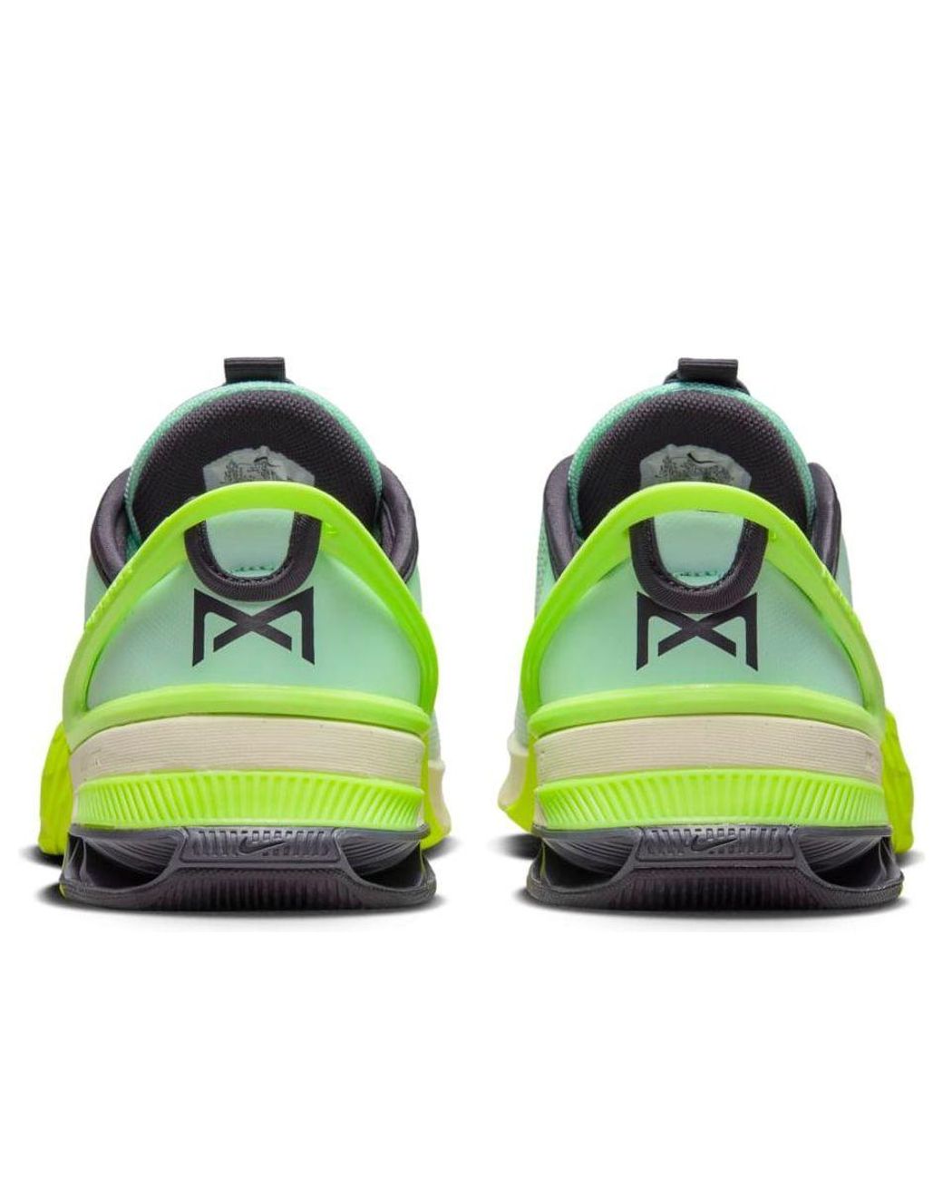 Nike Green Metcon 8 Flyease for men