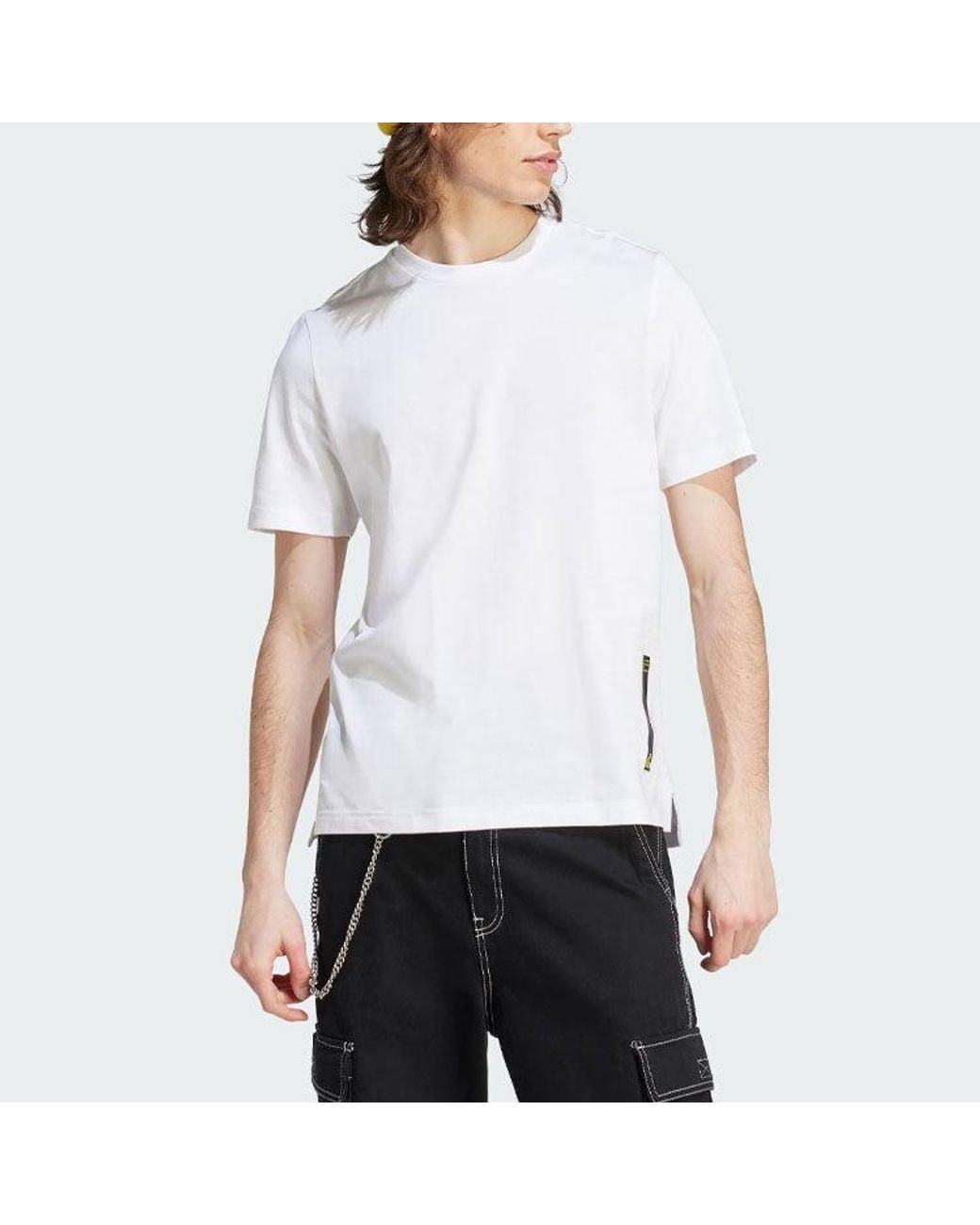 Adidas White Sportswear City Escape Split-Hem T-Shirt for men
