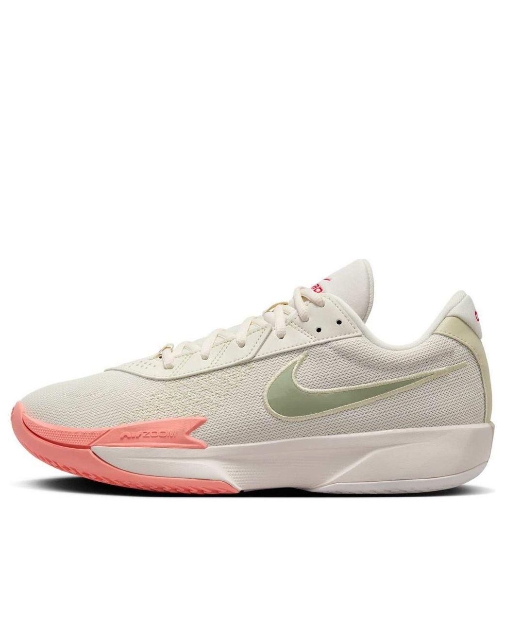 white nike shoes academy