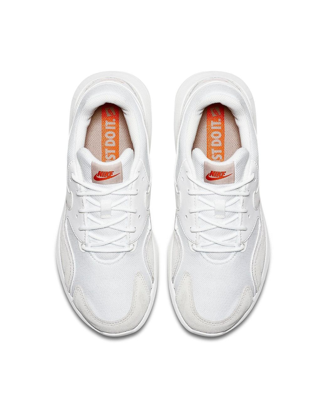 Nike White (Wmns) Air Max Nostalgic 'Cream'