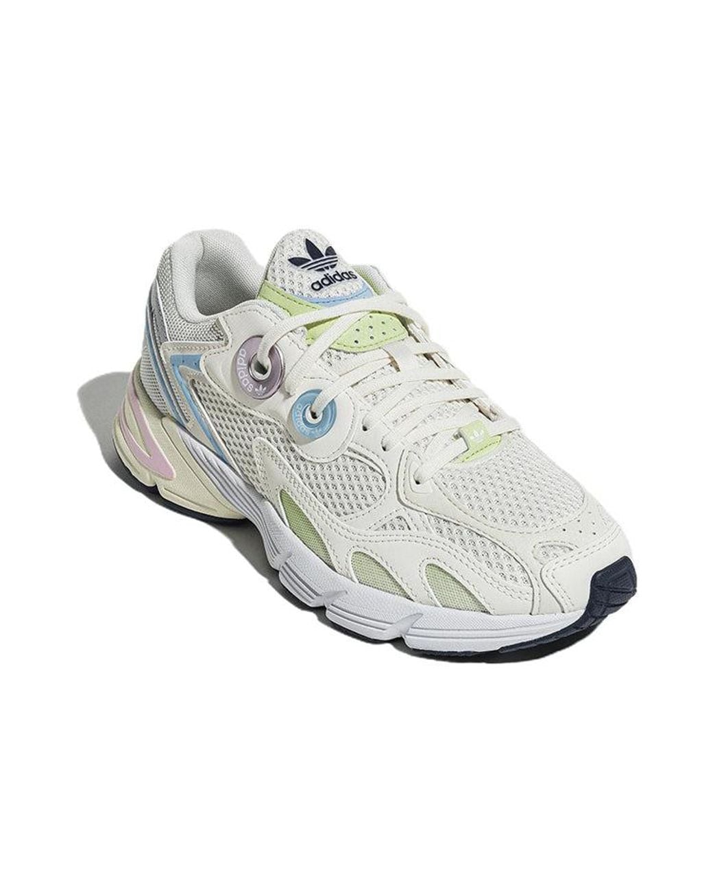 Adidas White (Wmns) Astir 'Off Clean Sky'