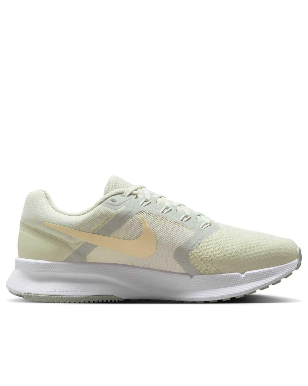 Nike White (Wmns) Run Swift 3 'Light'