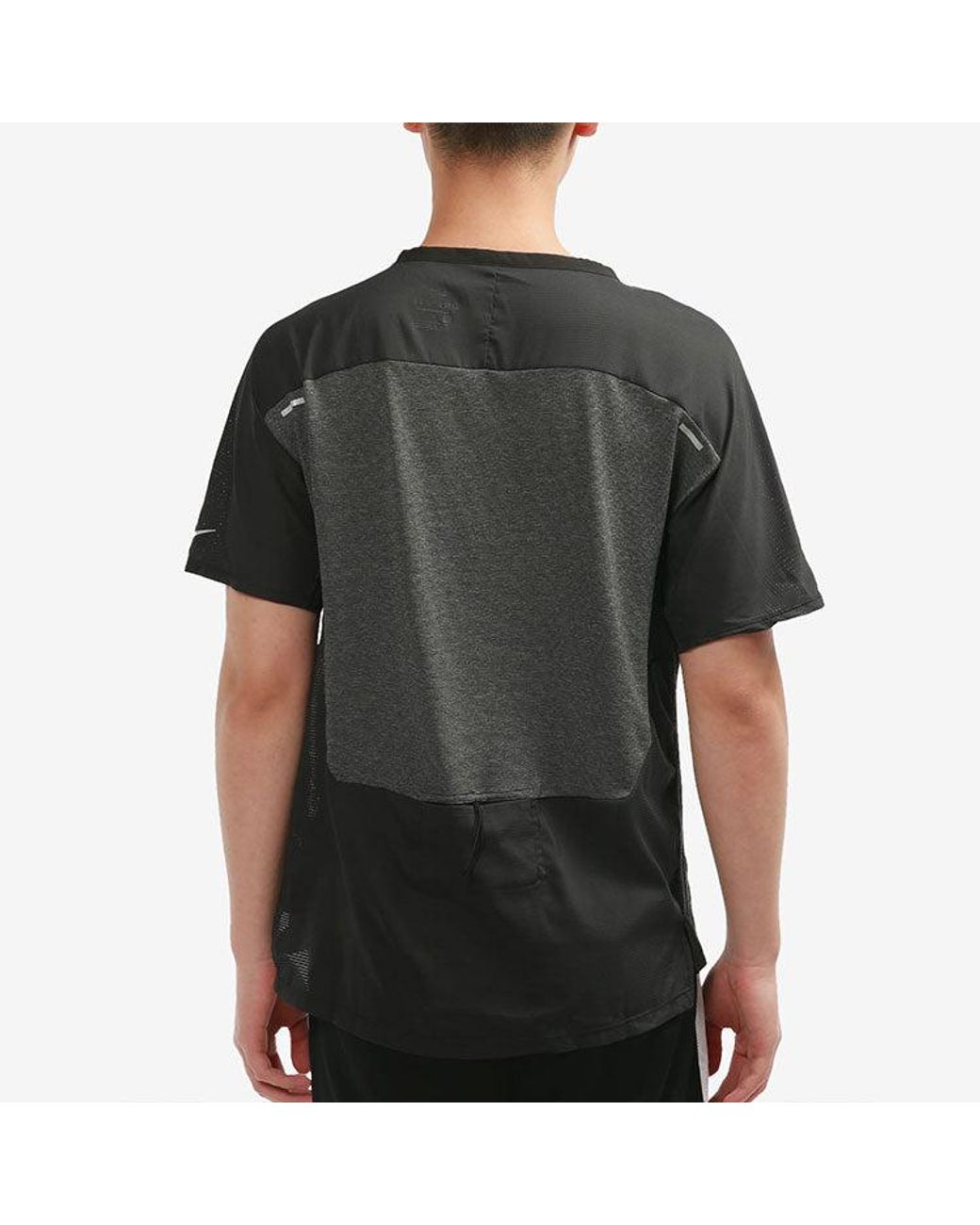 Nike Black Ultra Run Division Trainingsport Fast-Dry Breathable Fabric Short Sleeve T-Shirt for men