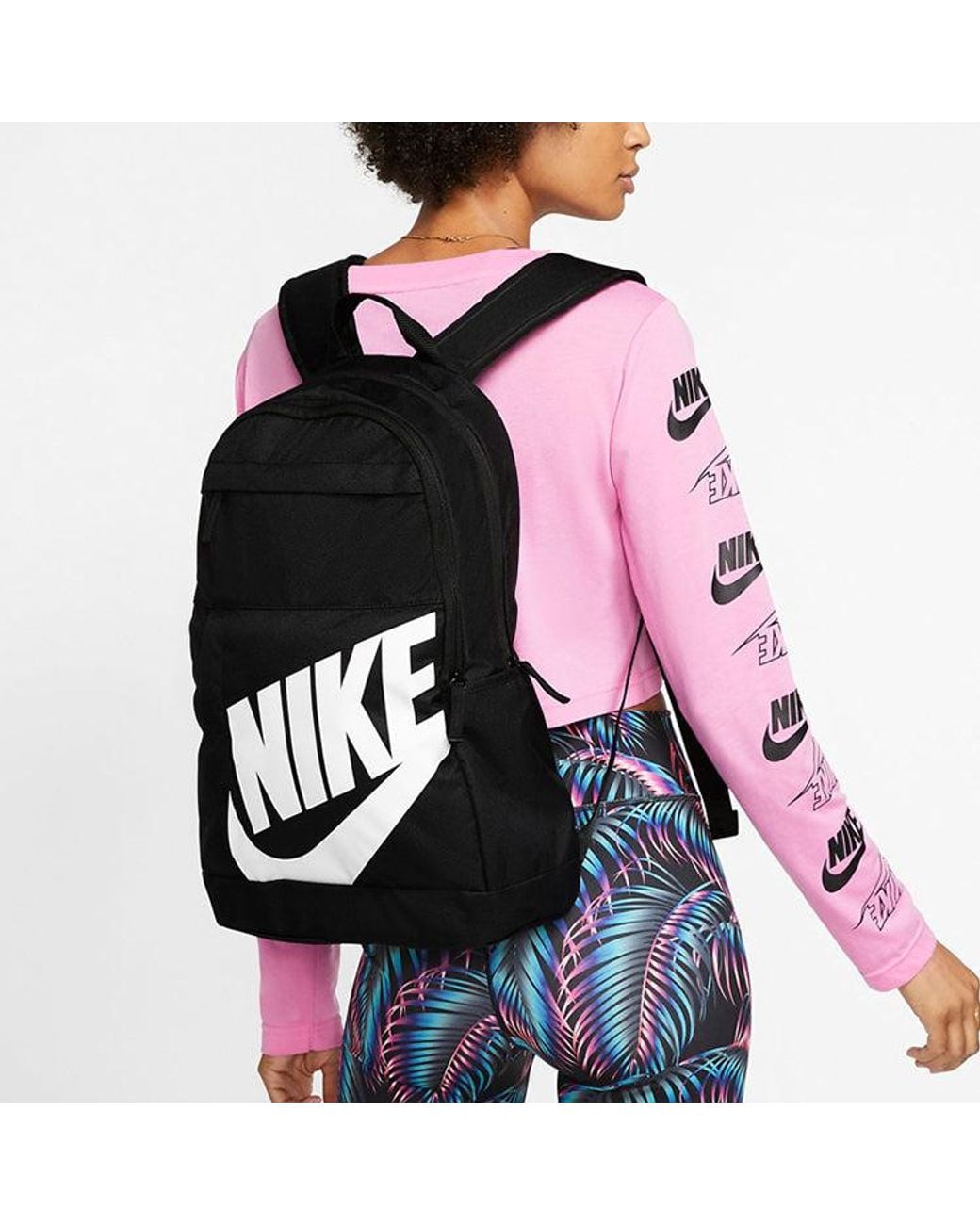Nike Black (Wmns) Sportswear Elemental