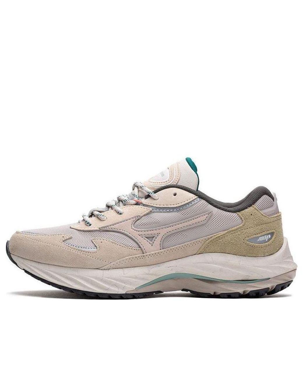Mizuno White Wave Rider Beta 'Nomad Pack' for men