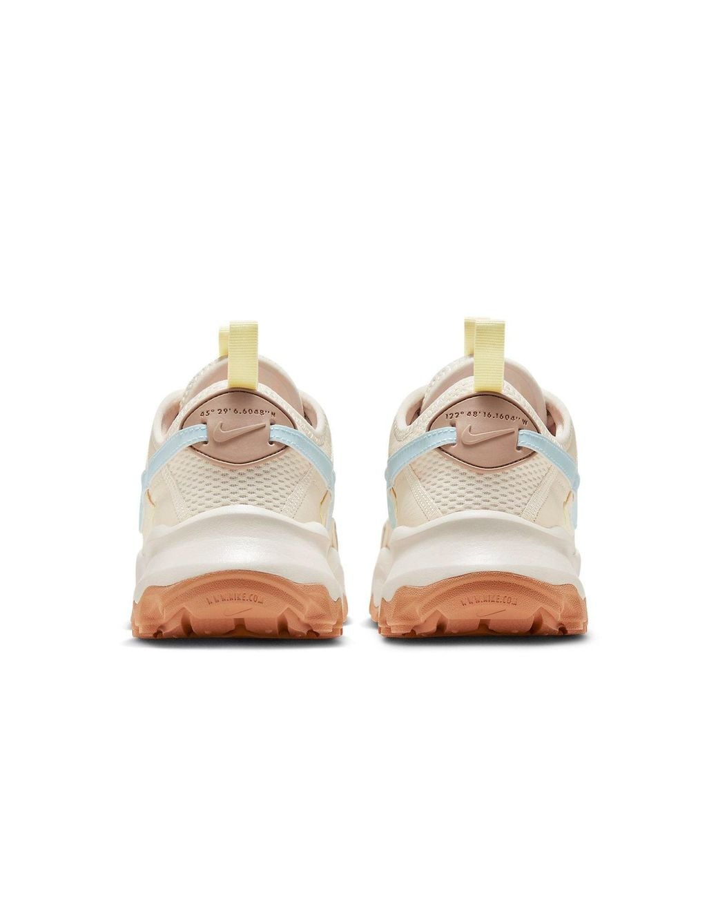 Nike White (Wmns) Tc 7900 'Pale Ivory Jade Ice'