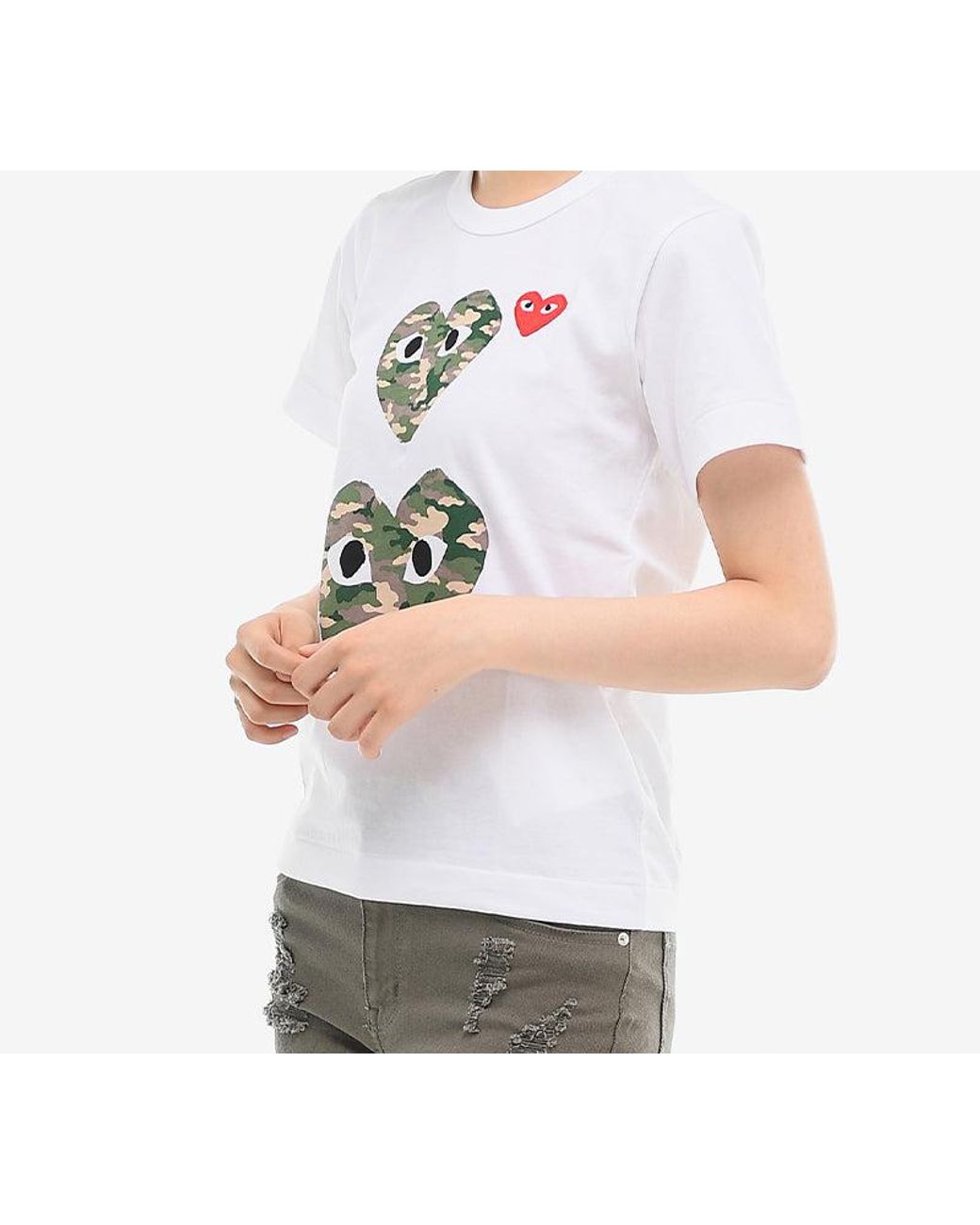 COMME DES GARÇONS PLAY White (Wmns) Camouflage Double Heart Tee