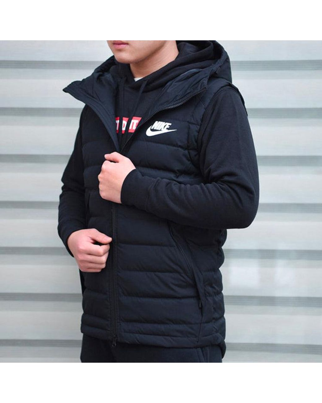 nike men's hooded vest