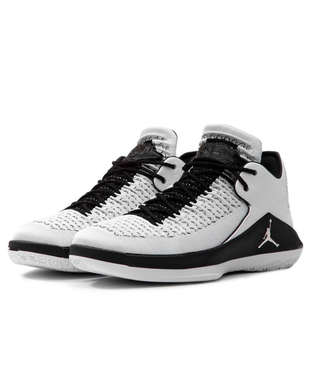 Nike Black 32 Low 'Wing It' for men