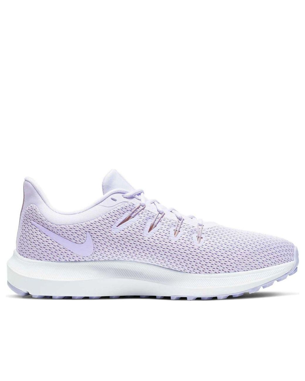 Nike White (Wmns) Quest 2