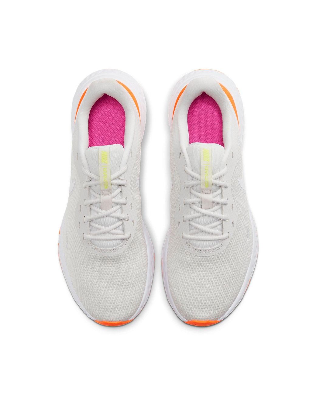 Nike White Revolution 5 Blast' for men
