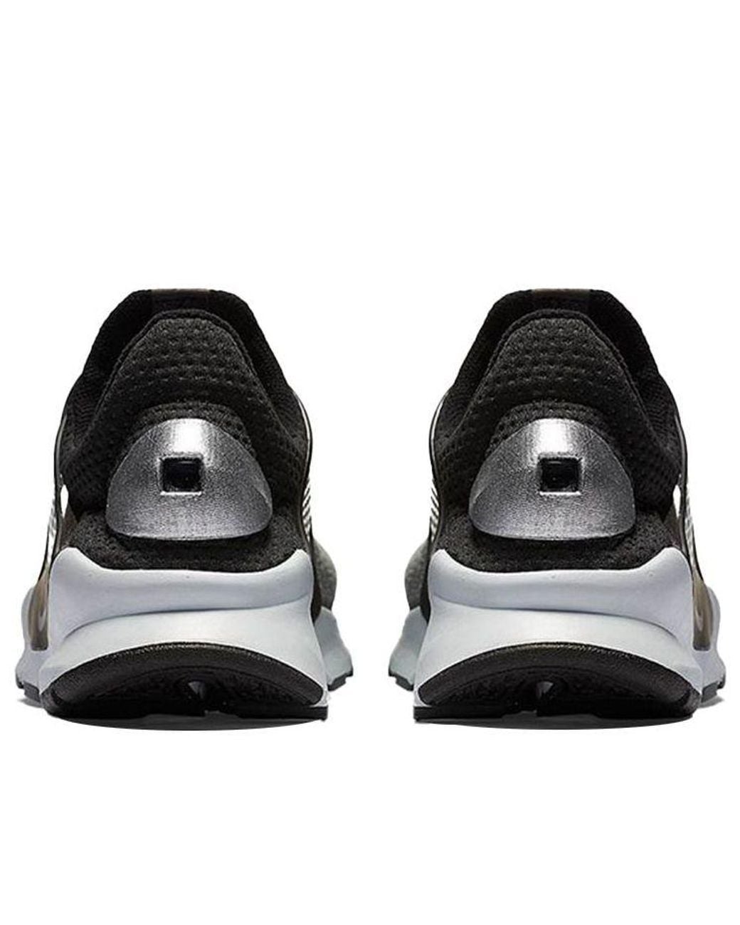 Nike Black Sock Dart Se Heel' for men