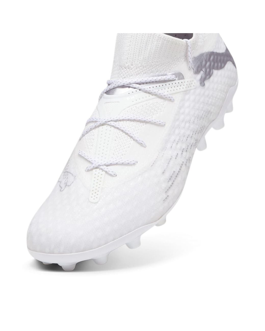 PUMA White Future 7 Ultimate Mg for men