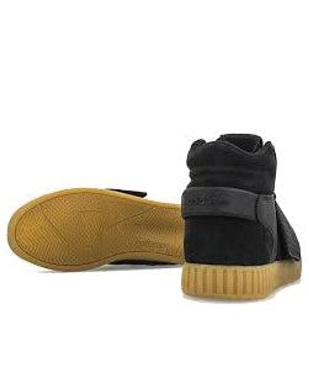 Adidas Black Tubular Invader Strap Gum' for men