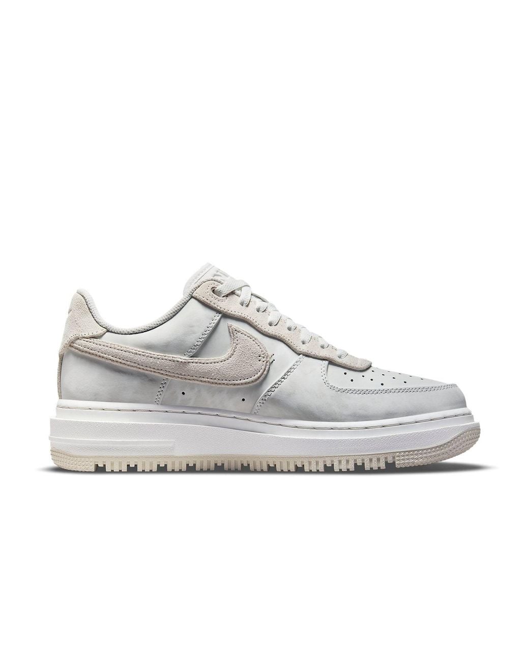 Nike White Air Force 1 Luxe 'Triple' for men