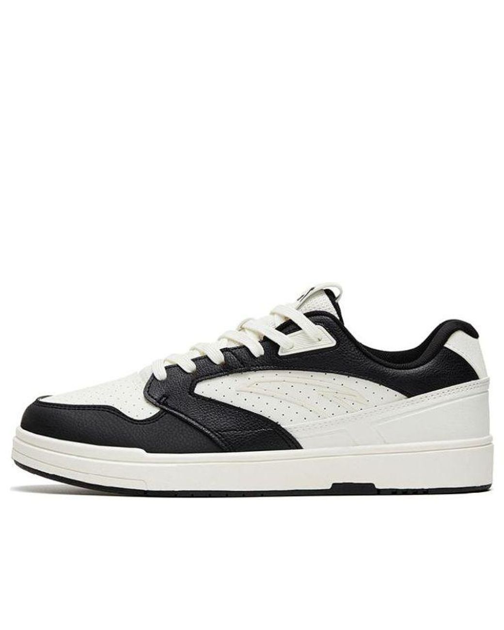 Anta Black Street Naughty Low-Top Sneakers for men