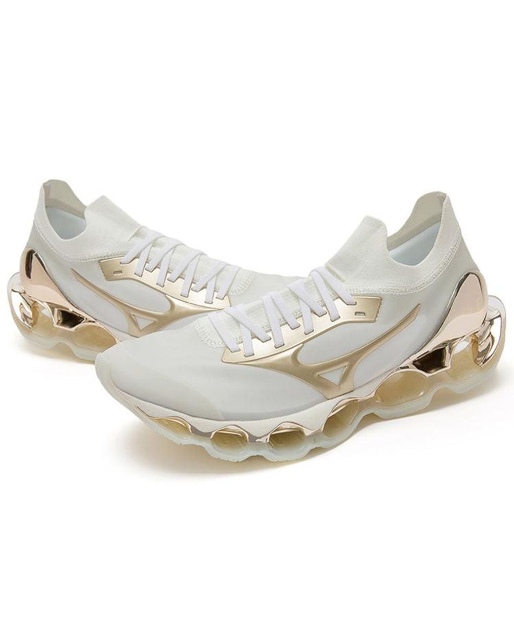 Mizuno White X Sorayama Wave Prophecy for men