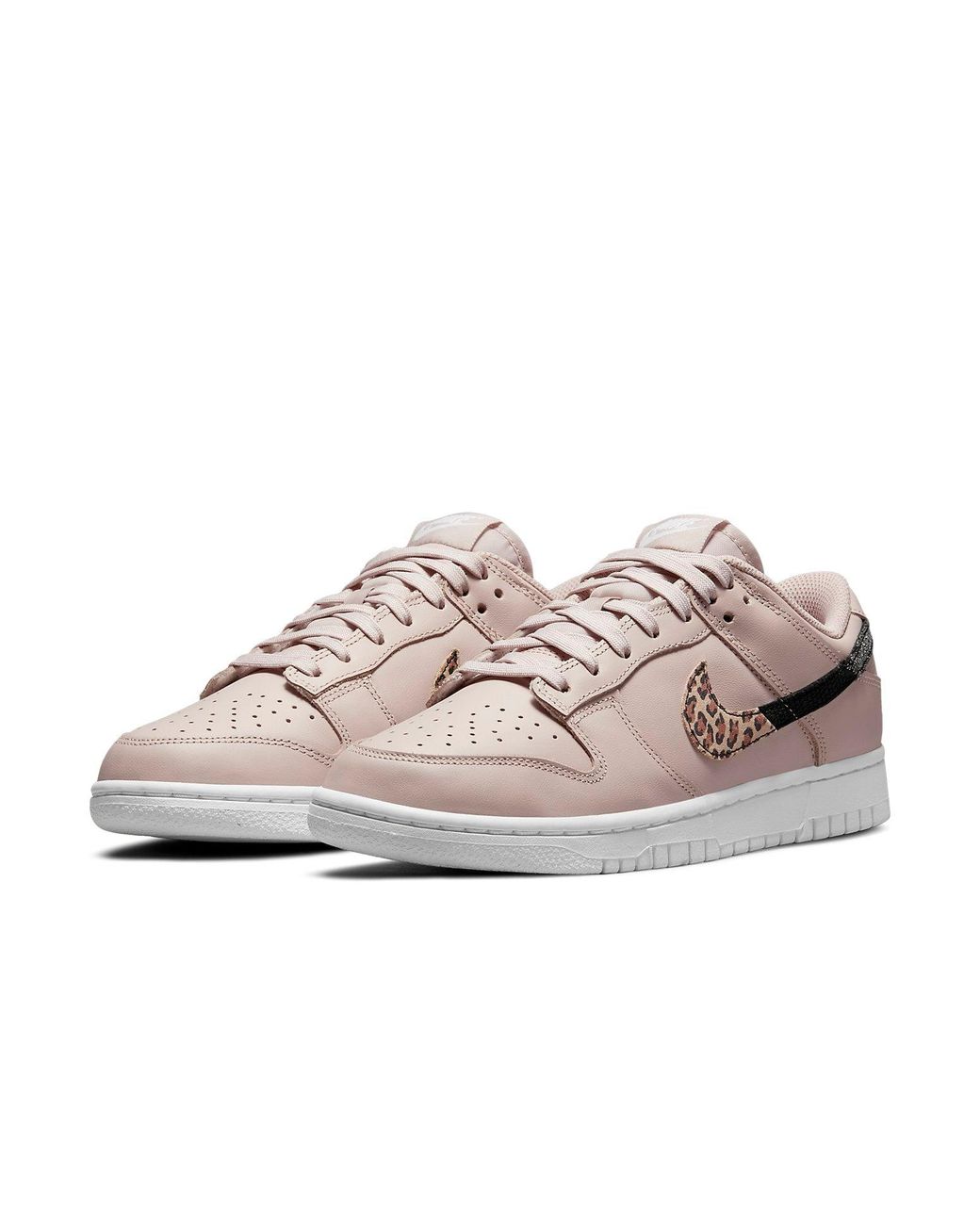 Nike Pink (Wmns) Dunk Low Se 'Primal'