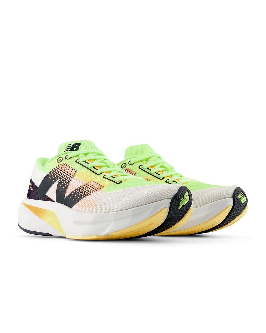 New Balance White (Wmns) Fuelcell Rebel V4