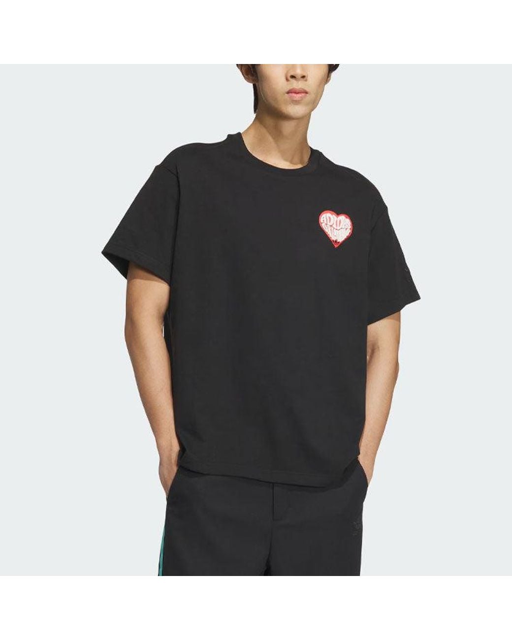Adidas Black Originals V-Day Short Sleeve T-Shirt (Gender Neutral) Asia Sizing for men