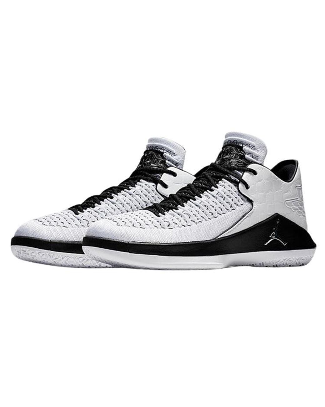 Nike Black 32 Low Pf 'Wing It' for men